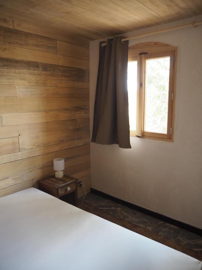 Gite Les Cabanes De Fallot Pour 15 Personnes - Piscine Naturelle L'isle-Bouzon Εξωτερικό φωτογραφία